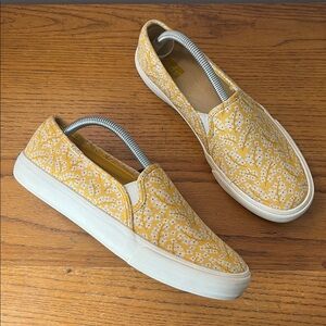 KEDS Yellow Floral Slip On Sneakers Size 9.5